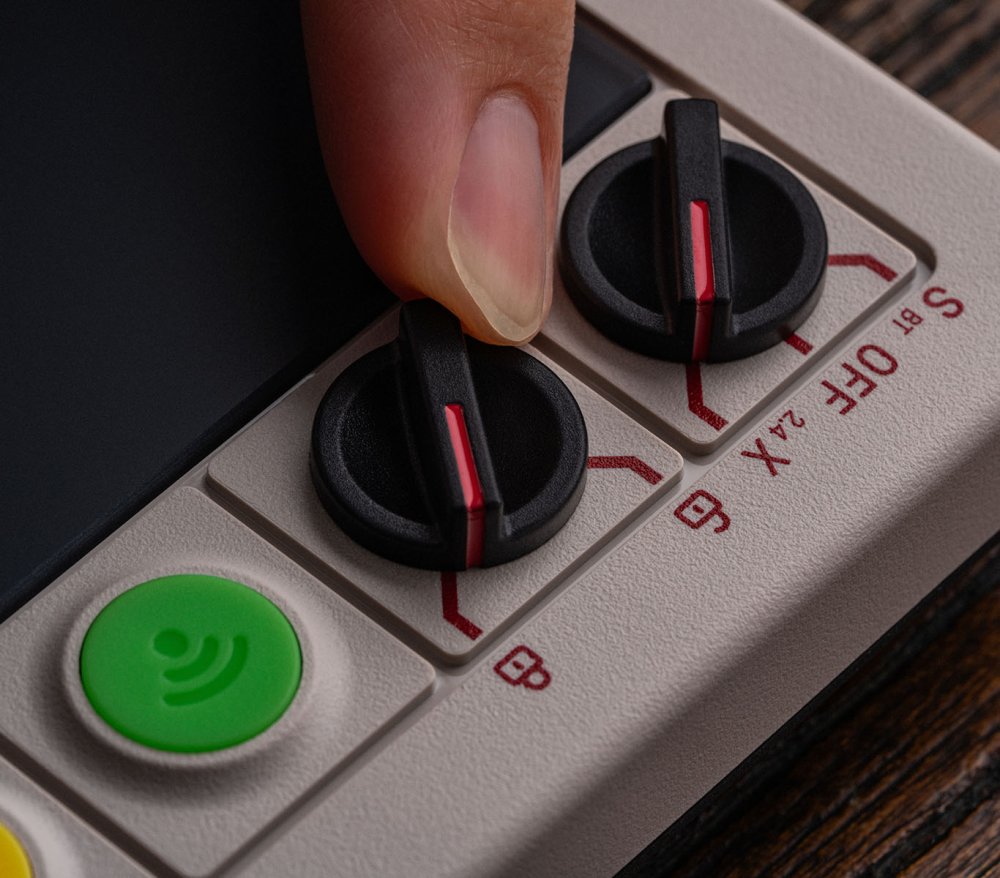 8BitDo selection knobs: Switch (BT) / OFF / 2.4G / X-Input PC, plus safety lock
