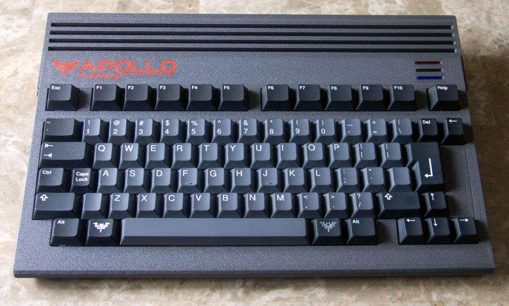 Apollo A6000 top view: mechanical keyboard, A600-style shell