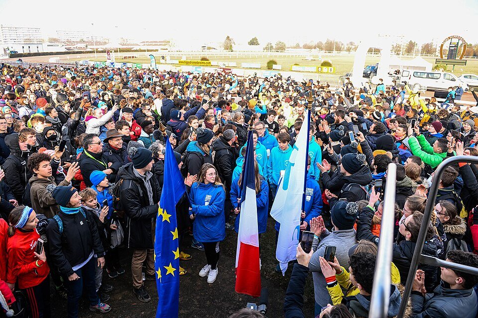 UNSS en Reims mostrando cómo motivar a adolescentes al deporte a pesar de las pantallas y la actividad física